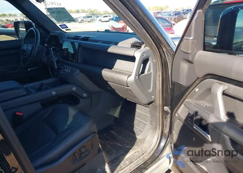 2025 Land Rover Defender 110 P400 X-Dynamic Se from USA, damaged, VIN SALE27EU3S2386725